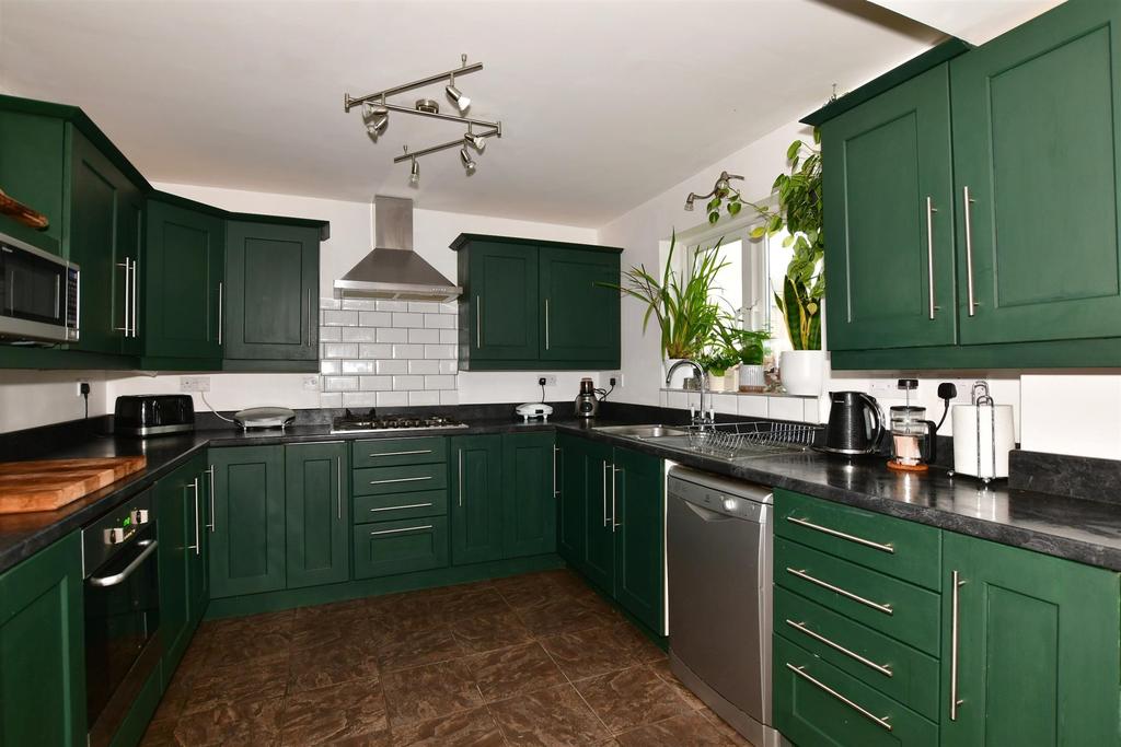 Penshurst Road, Ramsgate, Kent 5 bed terraced house £525,000