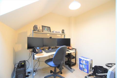 2 bedroom duplex to rent, Wellington Road, St Albans, AL1
