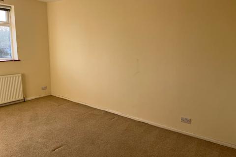 2 bedroom apartment to rent, Merriemeade Parade, Beaulieu Road, Dibden Purlieu, Southampton, Hampshire, SO45 4PY