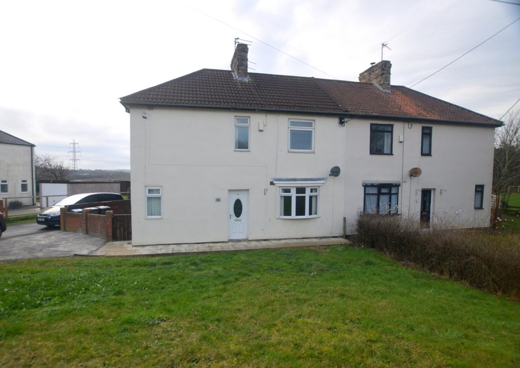 Lynn Park Crescent, Coxhoe, Durham... 3 bed semidetached house £650