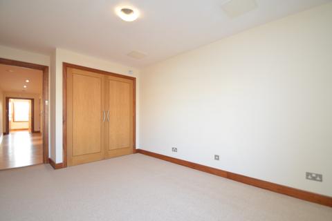 3 bedroom apartment to rent, 27 Wellington Place, Priory Street, Cheltenham, Gloucestershire, GL52 6DG