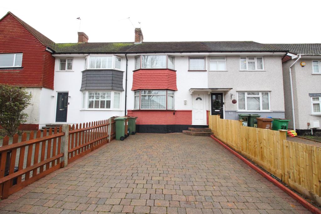 St. Philips Avenue, Worcester Park KT4 2 bed terraced house £425,000