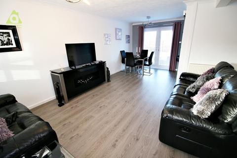 3 bedroom detached house for sale, Higher Drake Meadow, Westhoughton BL5 2RD