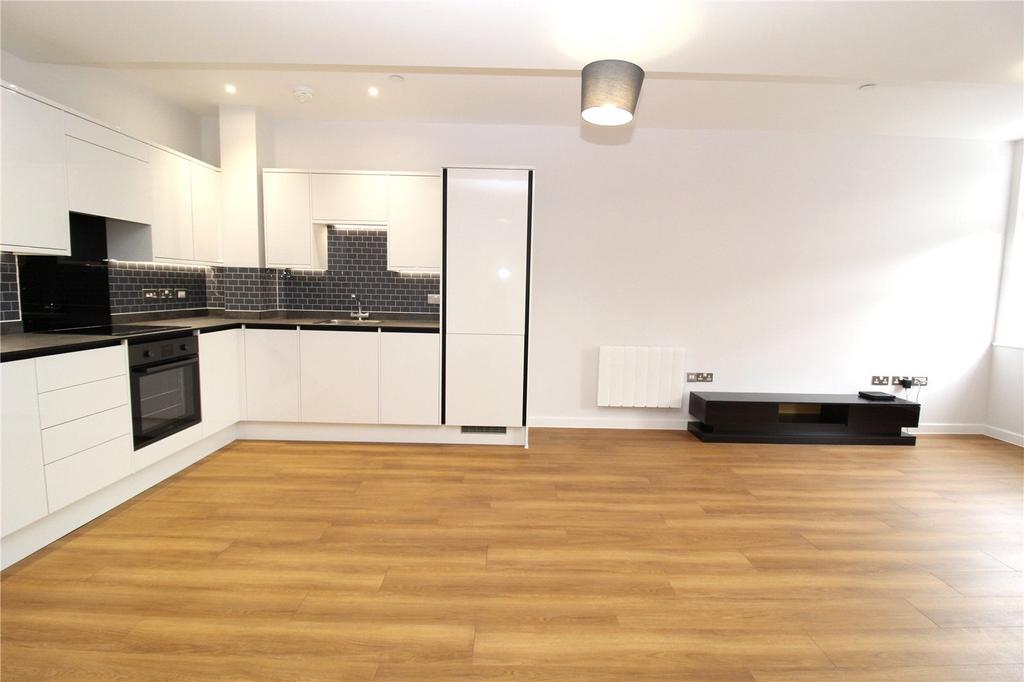 Lounge Kitchen