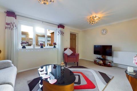 20 Cornwall Drive, Grassmoor, Chesterfield, S42 5DX