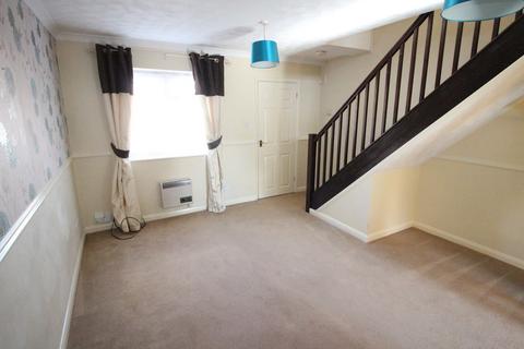 2 bedroom terraced house to rent, Downs View, Warminster