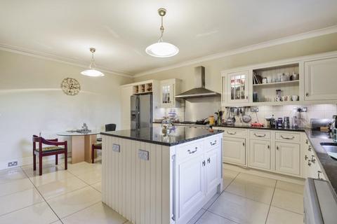5 bedroom detached house for sale - The Mall, Ealing