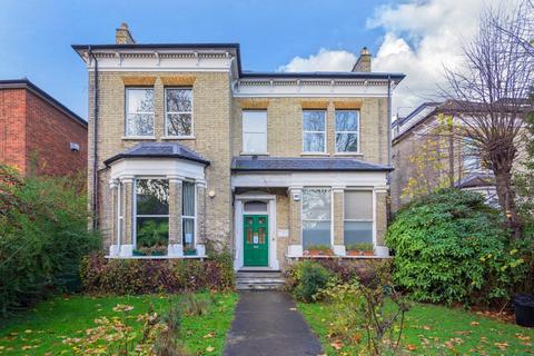 5 bedroom detached house for sale - The Mall, Ealing
