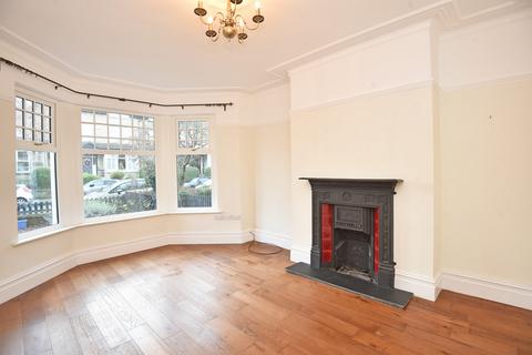 4 bedroom terraced house to rent, Dragon Parade, Harrogate, HG1 5DG