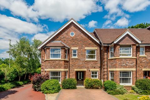 5 bedroom house to rent, Old Rectory Gardens, Cobham, KT11