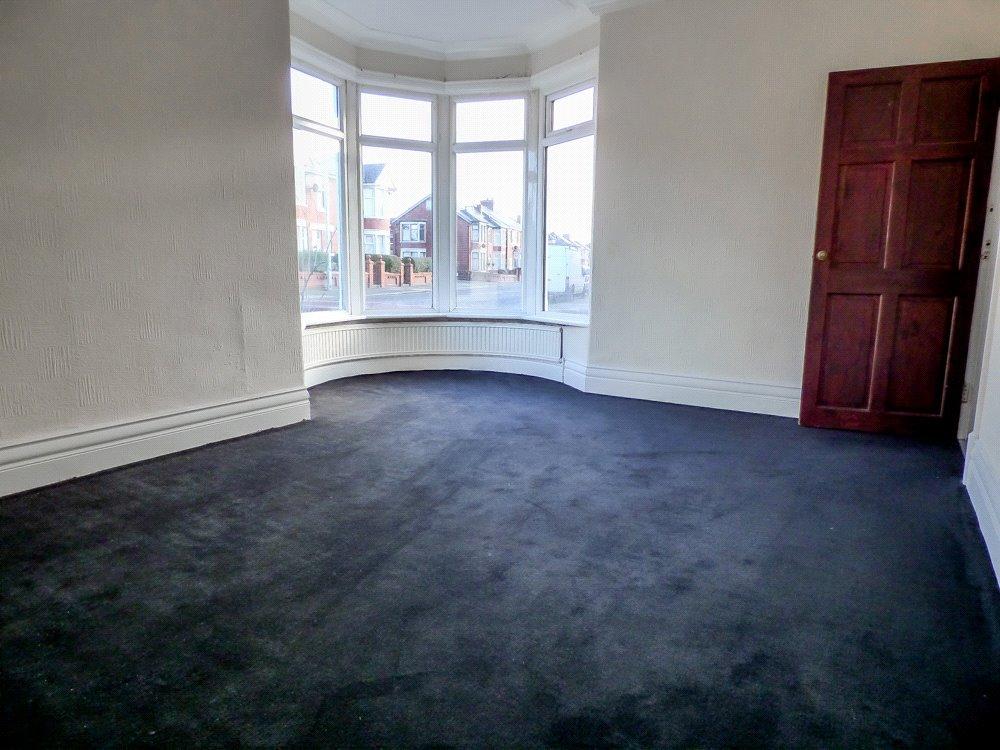 Rose Avenue, Blackpool, Lancashire 3 bed semidetached house £118,950