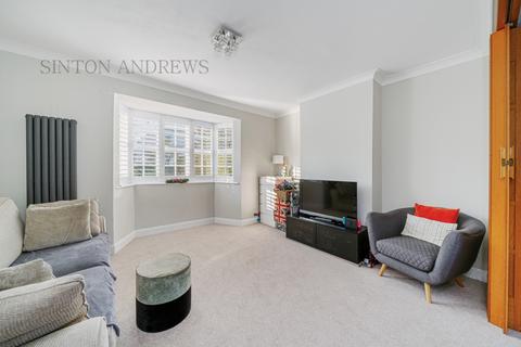 22 Brentham Way, London, W5 1BJ