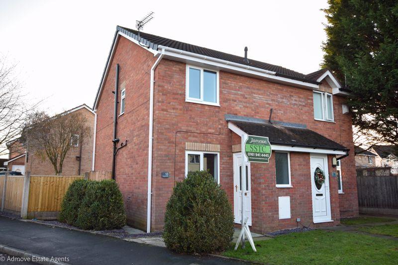 Widgeon Road, Altrincham, WA14 2 bed semidetached house £1,300 pcm
