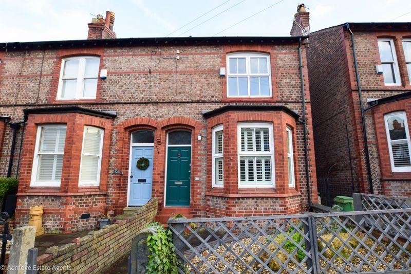 Hawthorn Road, Hale, WA15 9RG 3 bed end of terrace house for sale £