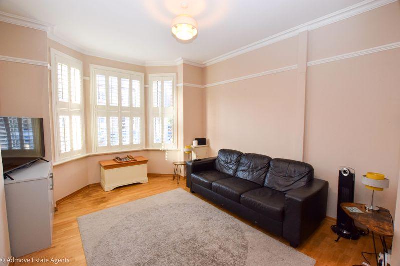 Hawthorn Road, Hale, WA15 9RG 3 bed end of terrace house for sale £