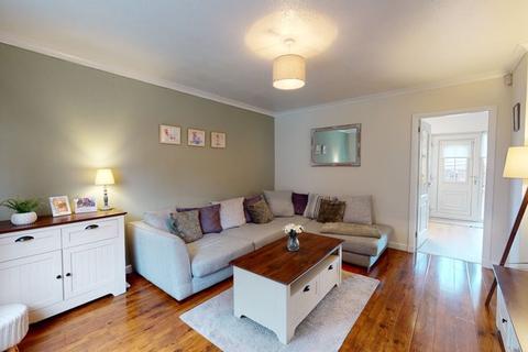 80 Allanton Grove, Wishaw, ML2 7LN