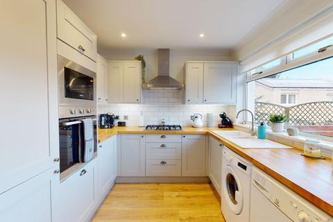 80 Allanton Grove, Wishaw, ML2 7LN