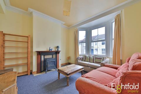 4 bedroom terraced house to rent, Bentham Road, Brighton