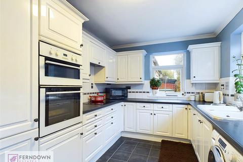 5 bedroom semi-detached house for sale, Chelmsley Lane, Marston Green, Birmingham, West Midlands, B37