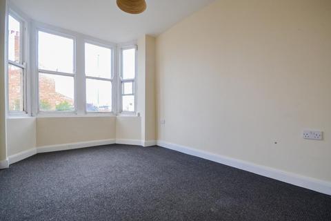 2 bedroom apartment for sale - Upleatham Street, Saltburn-by-the-Sea