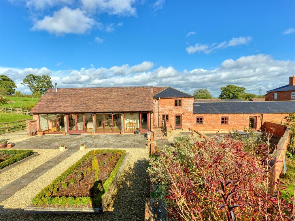 Stanwardine Park, Baschurch, Shrewsbury 4 bed barn conversion for sale