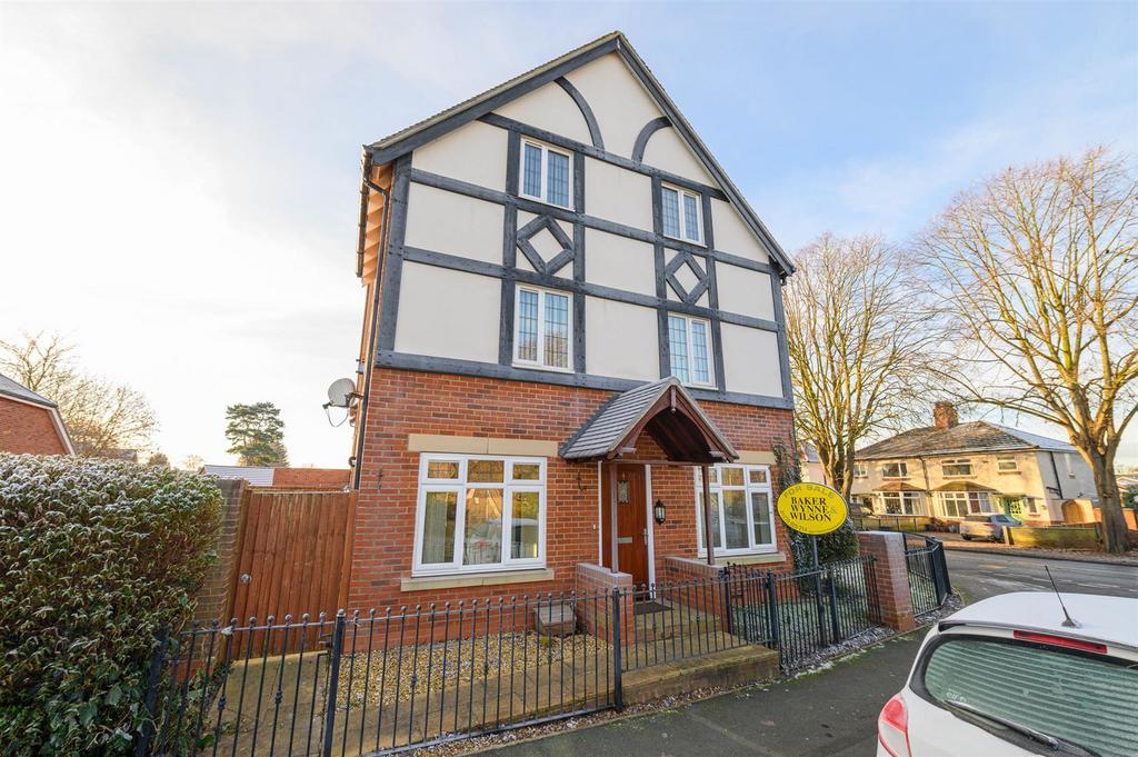 Fairfax House, Millstone Lane, Nantwich 4 bed townhouse £335,000