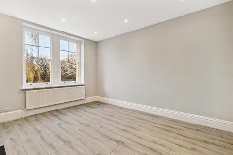 Flat 3, 96 Clapham Common South Side, London, SW4 9DN