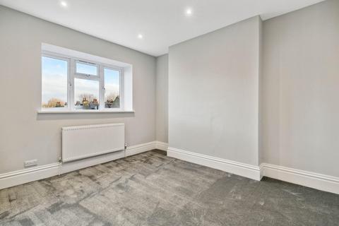 Flat 3, 96 Clapham Common South Side, London, SW4 9DN
