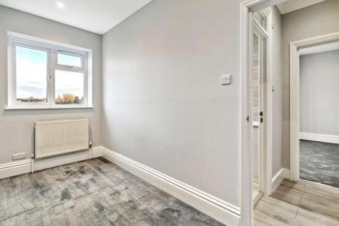 Flat 3, 96 Clapham Common South Side, London, SW4 9DN