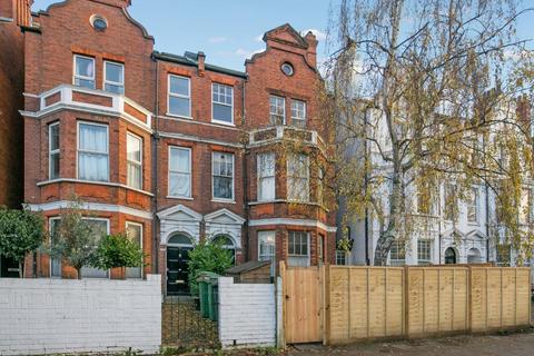 Flat 3, 96 Clapham Common South Side, London, SW4 9DN