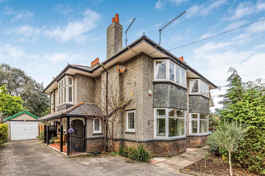 Chessel Avenue, Bournemouth 2 bed ground floor flat £450,000