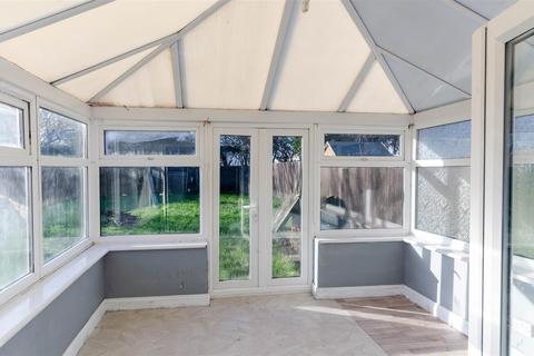 11 Northfield, Withernsea, HU19 2BA