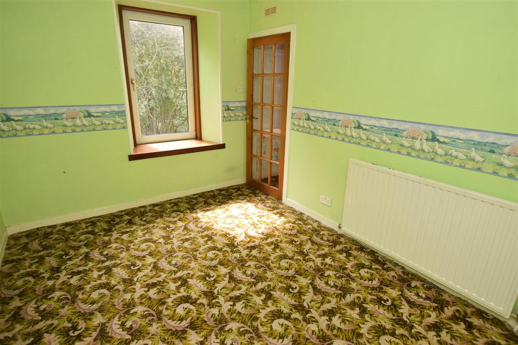 Bedroom   diing room.jpg