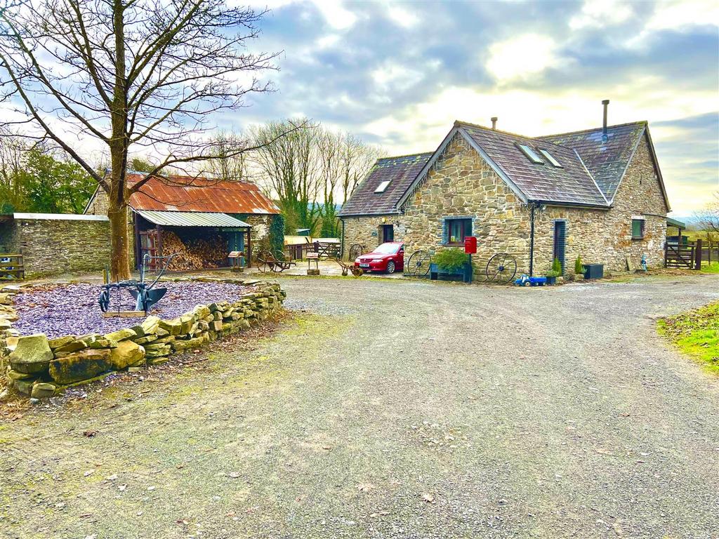 Ponthenry, Llanelli 4 bed property with land for sale £765,000