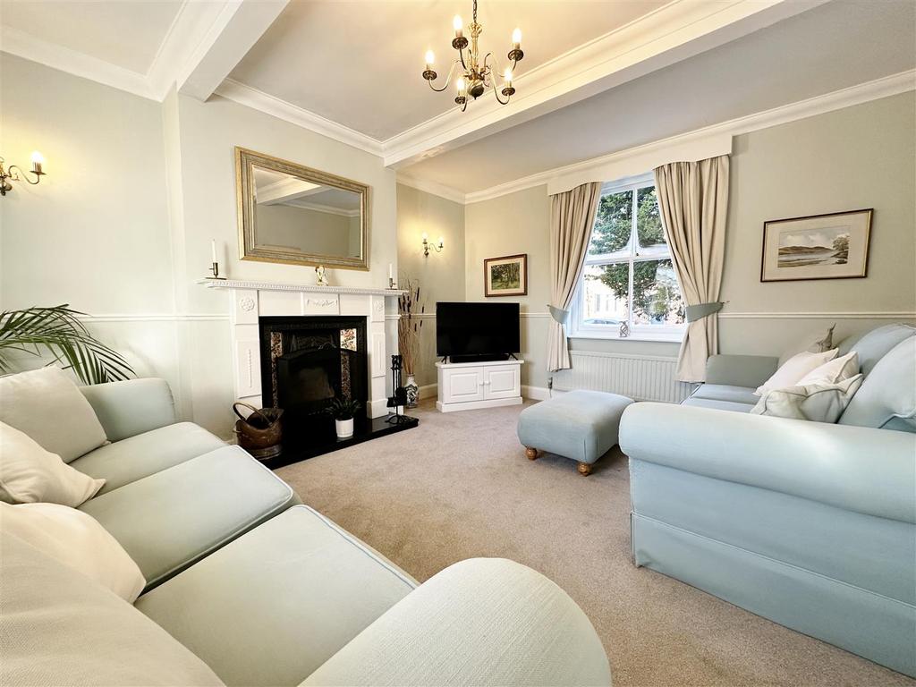 Preston Old Road, Freckleton 4 bed detached house £495,000