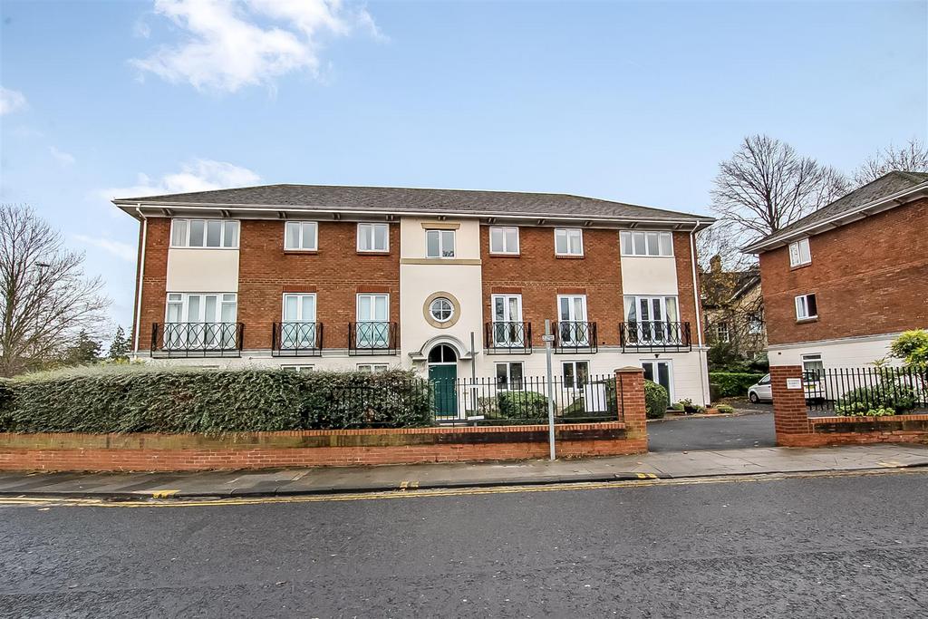 Rosebay Court, Darlington 3 bed apartment for sale £90,000