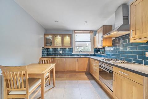 17b Gayville Road, London, SW11 6JW