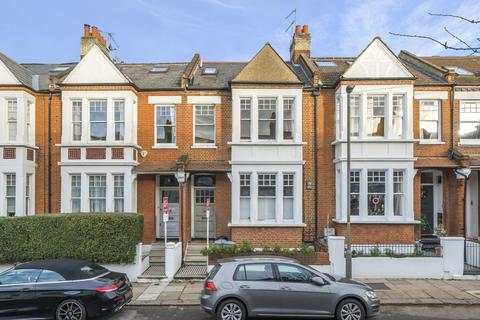 17b Gayville Road, London, SW11 6JW