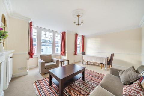 17b Gayville Road, London, SW11 6JW