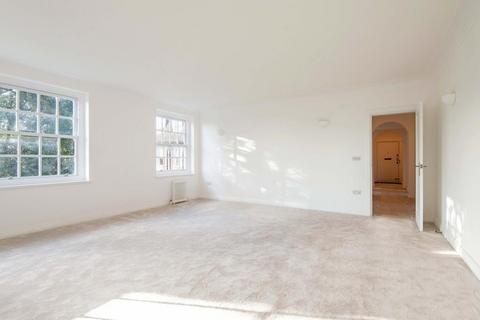 4 bedroom apartment to rent, Greenhill, Prince Arthur Road, Hampstead