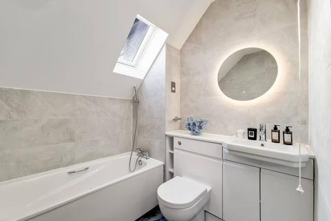 23g Heathfield Road, Croydon, CR0 1EY