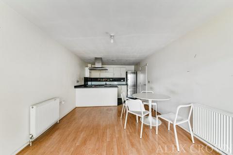 Flat 15, Franklin House Aberfeldy Street, London, E14 0NL