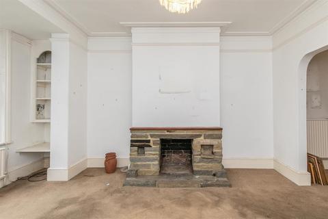 97 Rectory Road, Worthing, BN14 7PD