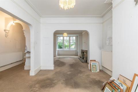 97 Rectory Road, Worthing, BN14 7PD
