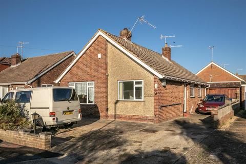 17 Arnside Close, Sompting, Lancing, BN15 9TR