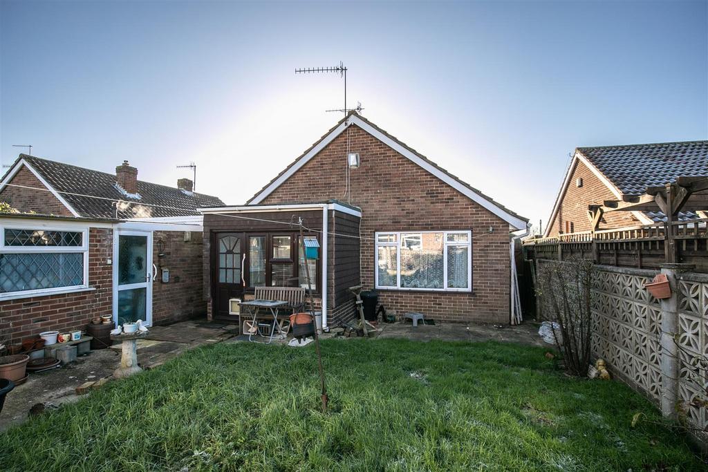 17 Arnside Close-8.jpg