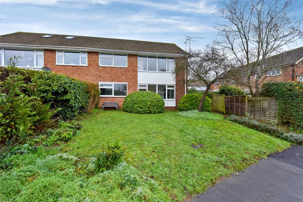 Broom Hill, Cookham, Maidenhead, Berkshire, SL6 2 bed £