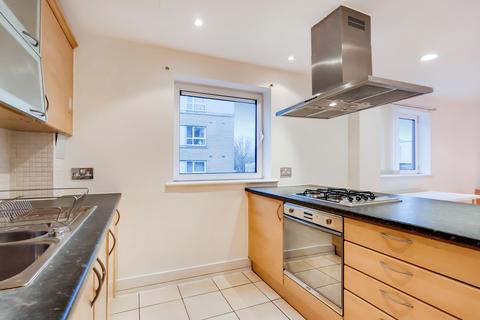 2 bedroom apartment to rent, Westferry Road, London, E14