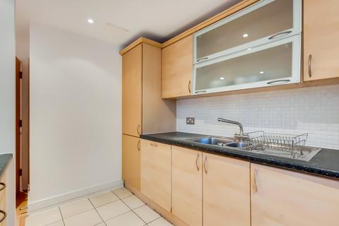 2 bedroom apartment to rent, Westferry Road, London, E14