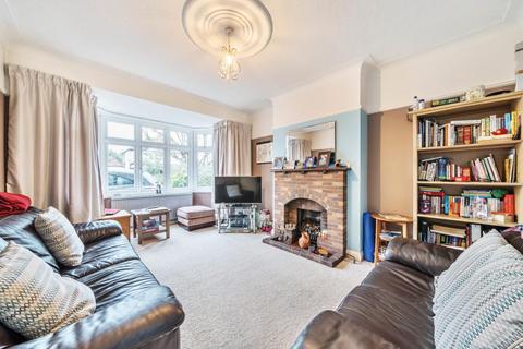 70 Manor Park Road, West Wickham, BR4 0JZ